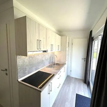 Lux Cube 5 *