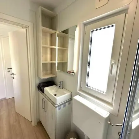 Lux Cube 5 *